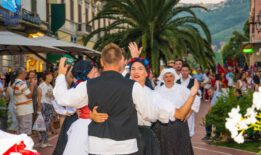 Φεστιβάλ φολκλόρ στο Μοντεκατίνι Τέρμε – Ιταλία — φωτογραφία 5 από 20