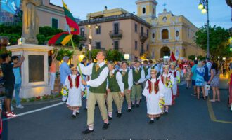 Folklorni festival u Sorrentu