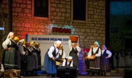 Φεστιβάλ φολκλόρ στο νησί Χβαρ, Κροατία — φωτογραφία 27 από 27