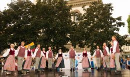 Folklore festival Lombardia, Lago di Como, Milano — foto 12 di 14