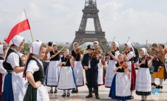 XII Folklore festival ”Les lumieres de Paris” by Blue Diamond – Official Tralier